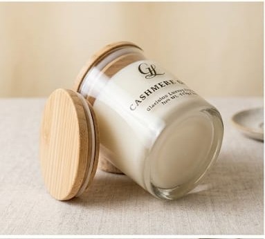 Cashmere Woods – Soy Candle (170g / 6oz) view 4